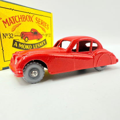 Matchbox Lesney 32a Jaguar XK140 Red & GPW - Magic Matchbox