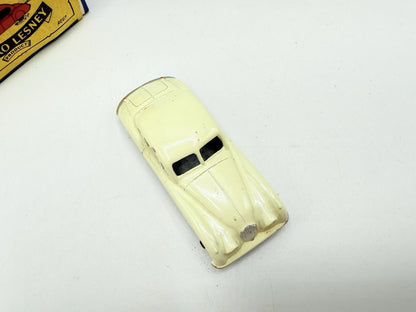 Matchbox Lesney 32a Jaguar XK140 white MW - Magic Matchbox