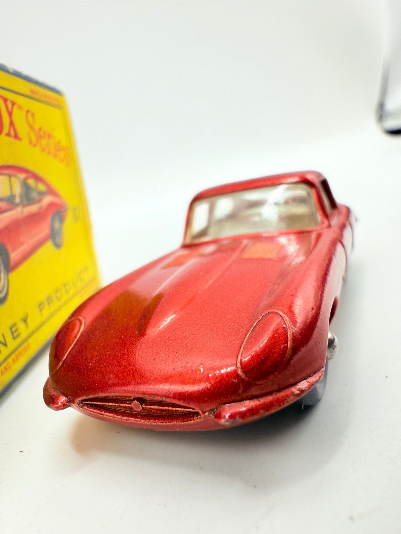 Matchbox Lesney 32b E Type Jaguar GPW - Magic Matchbox