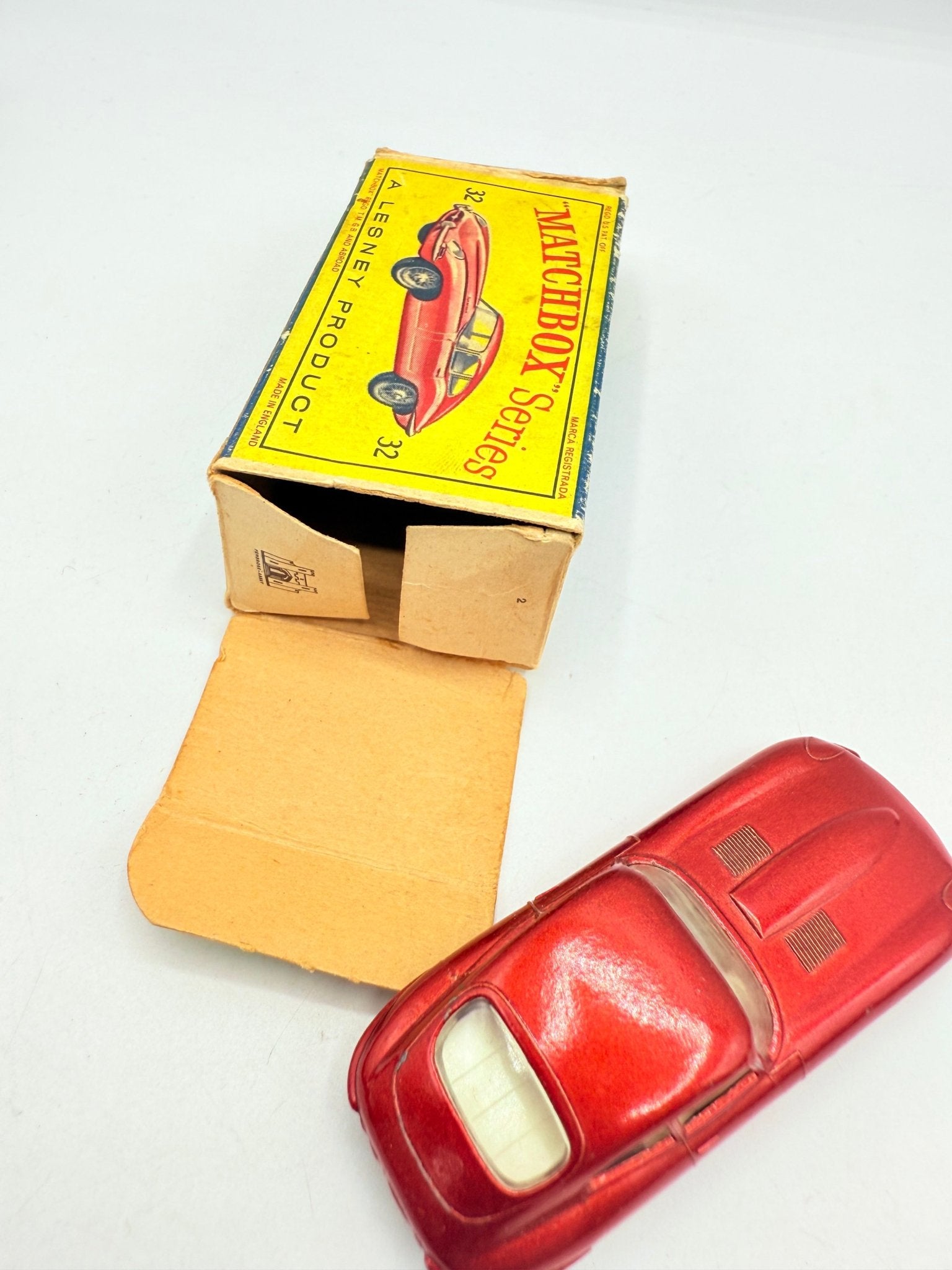 Matchbox Lesney 32b E Type Jaguar GPW - Magic Matchbox