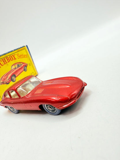 Matchbox Lesney 32b E Type Jaguar GPW - Magic Matchbox
