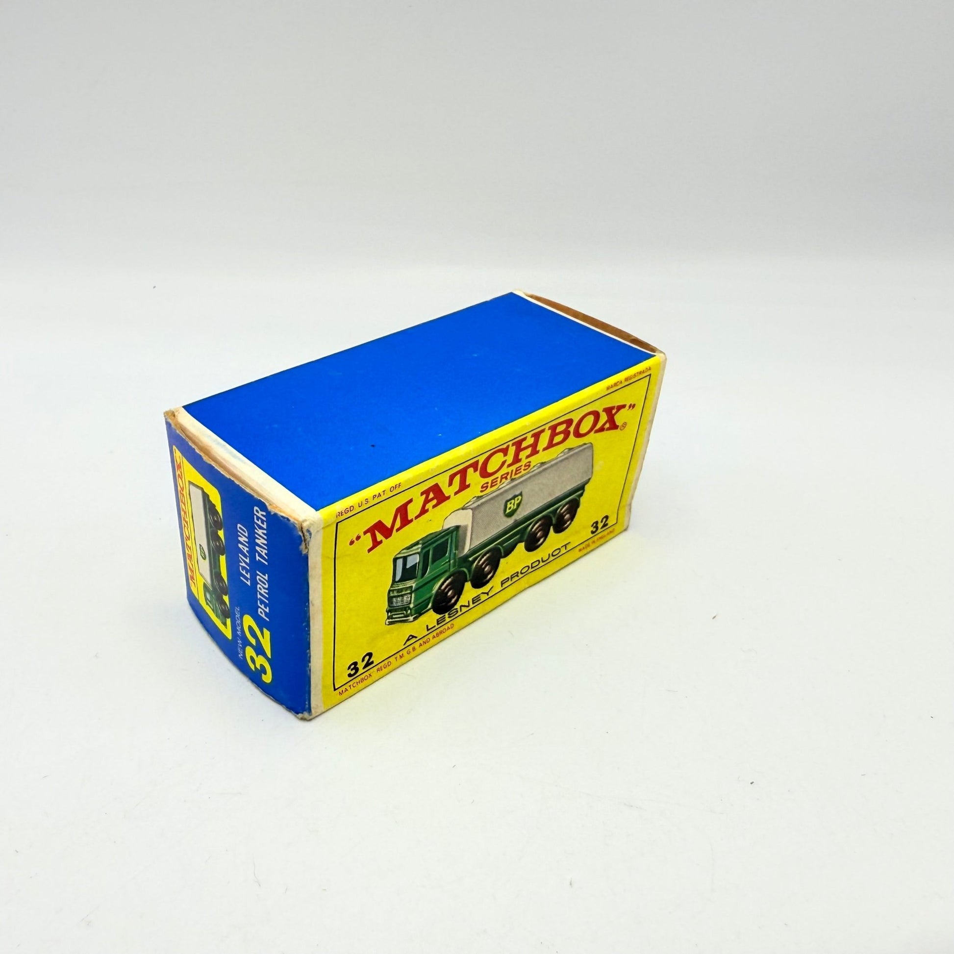 Matchbox Lesney 32C Leyland Petrol Tanker BP - Magic Matchbox