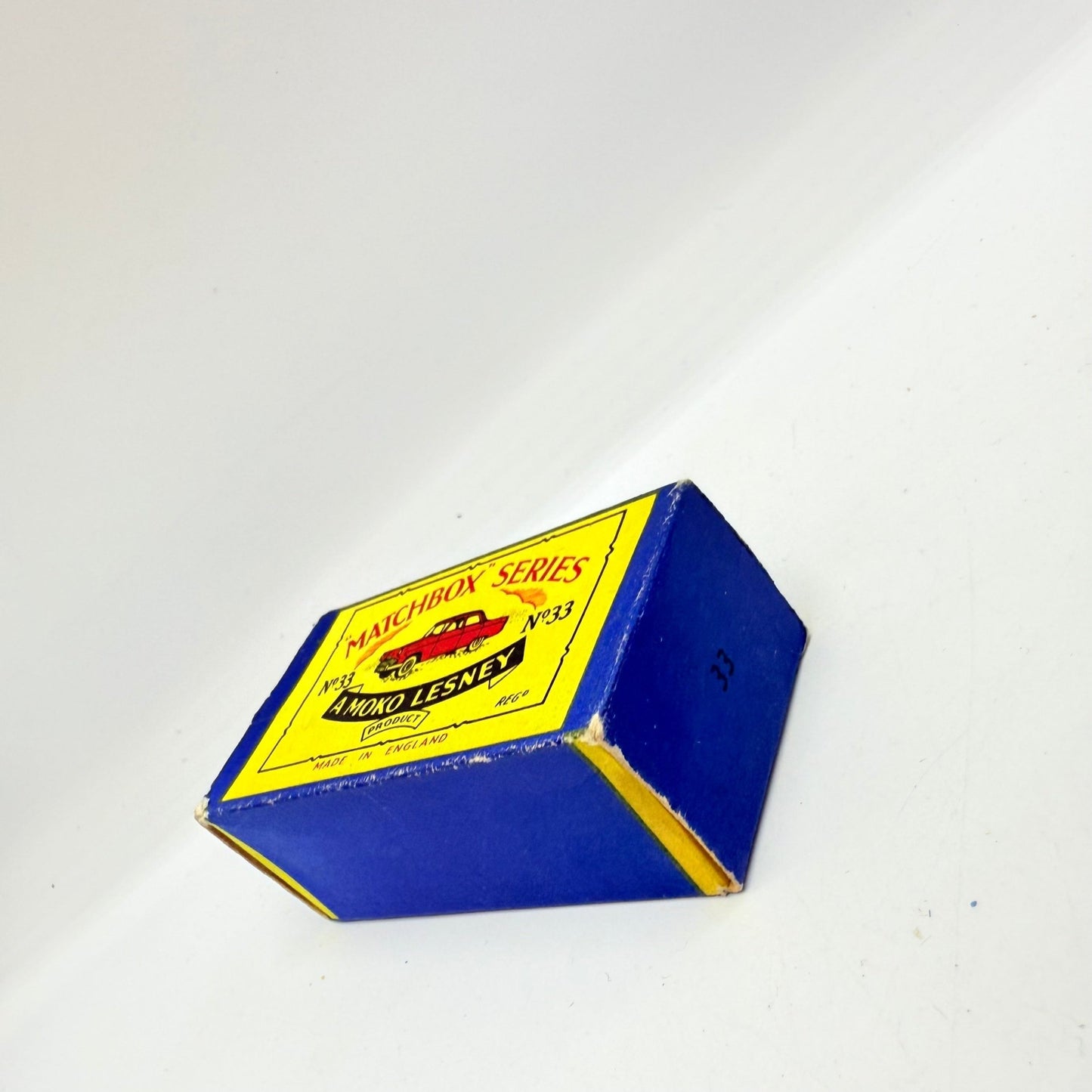 Matchbox Lesney 33a Ford Zodiac Dark Green MW - Magic Matchbox