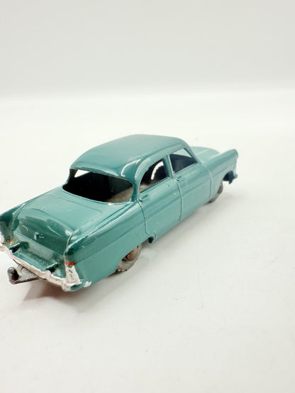Matchbox Lesney 33a Ford Zodiac Dark Green MW - Magic Matchbox