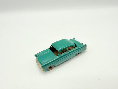 Matchbox Lesney 33a Ford Zodiac Dark Green MW Near Mint Unboxed - Magic Matchbox