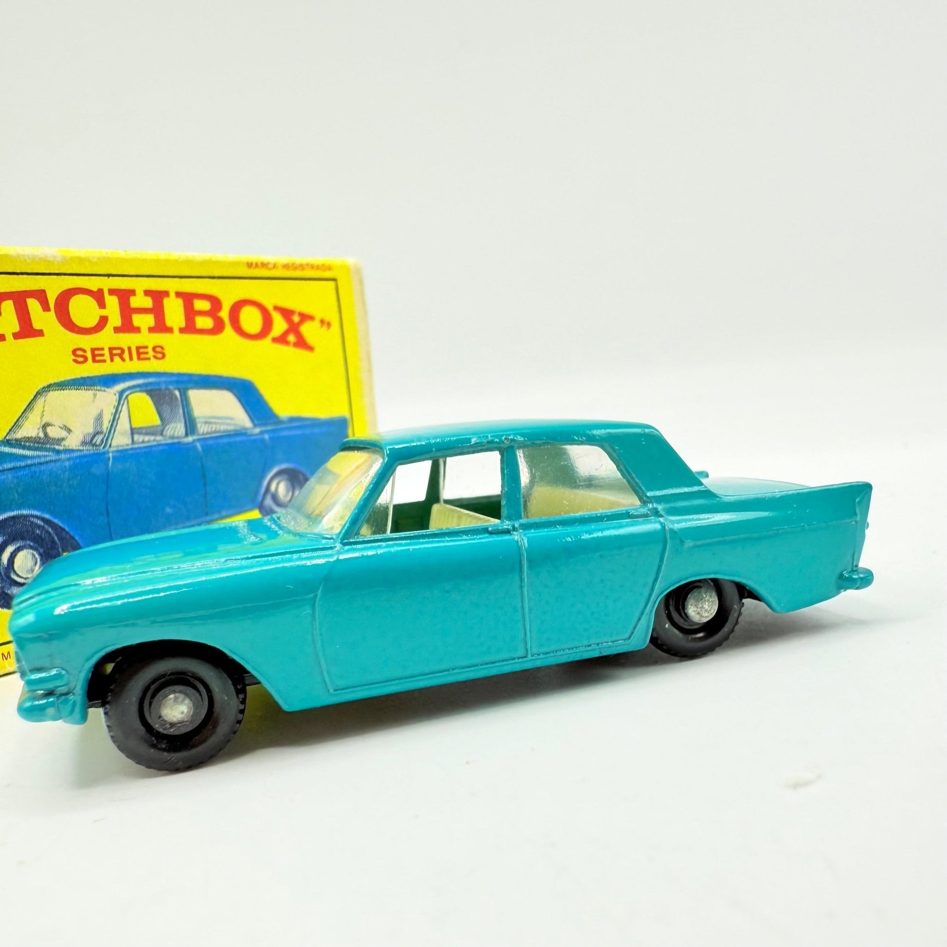 Matchbox Lesney 33b Ford Zephyr 6 BPW - Magic Matchbox