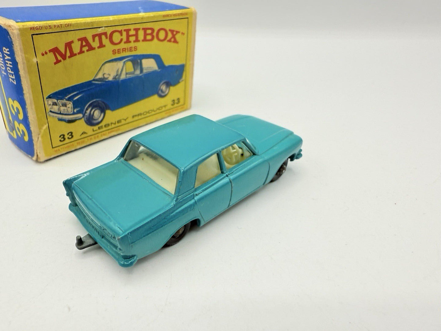 Matchbox Lesney 33b Ford Zephyr 6 BPW - Magic Matchbox