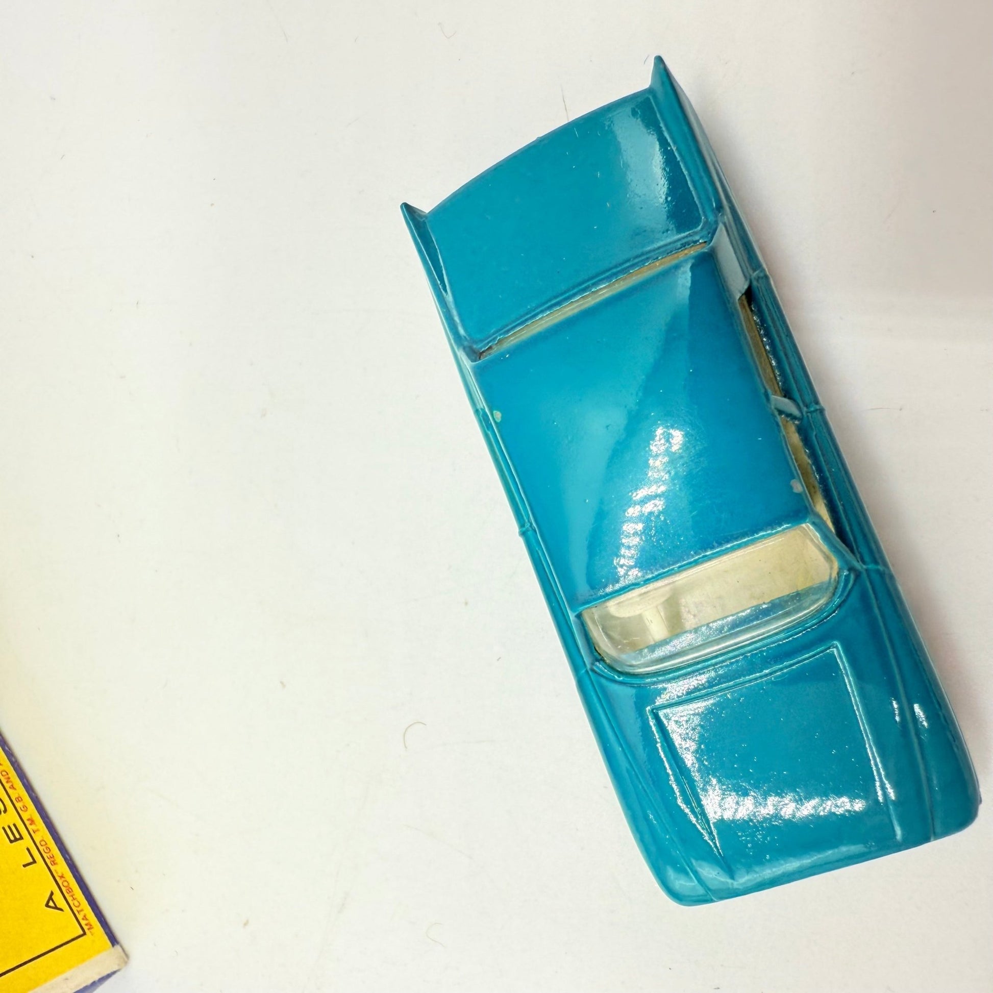 Matchbox Lesney 33b Ford Zephyr 6 SPW - Magic Matchbox