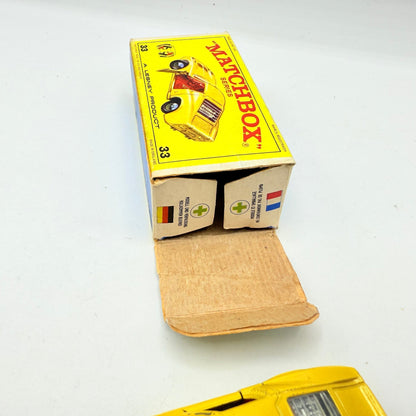 Matchbox Lesney 33c Lamborghini Miura Yellow & Red Interior - Magic Matchbox