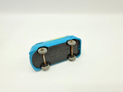 Matchbox Lesney 34a Volkswagen Split Screen Microvan with No silver trim - Magic Matchbox