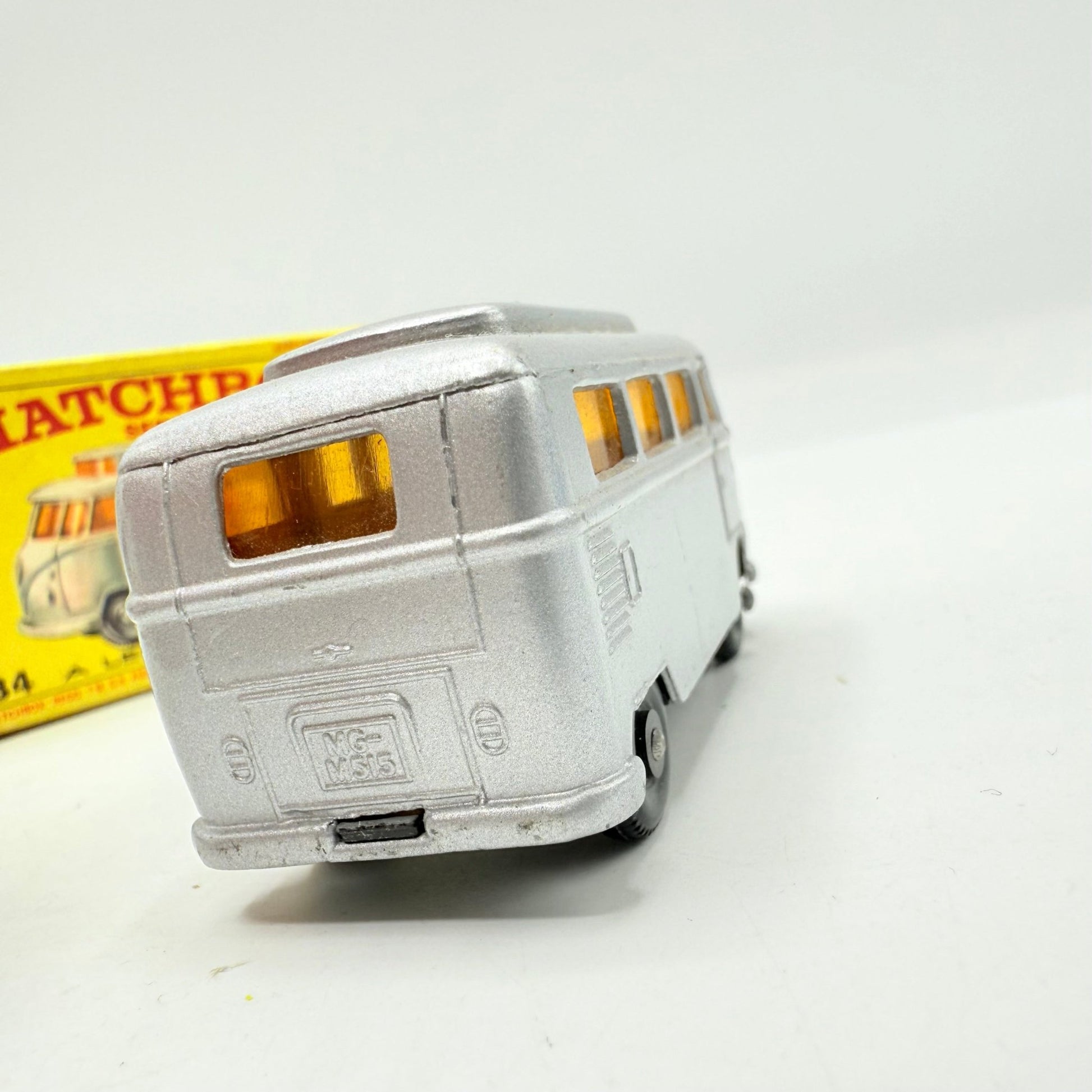 Matchbox Lesney 34c Volkswagen VW Camper with low roof - Magic Matchbox
