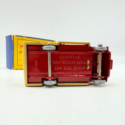 Matchbox Lesney 35a ERF Horse box with RARE SPW - Magic Matchbox