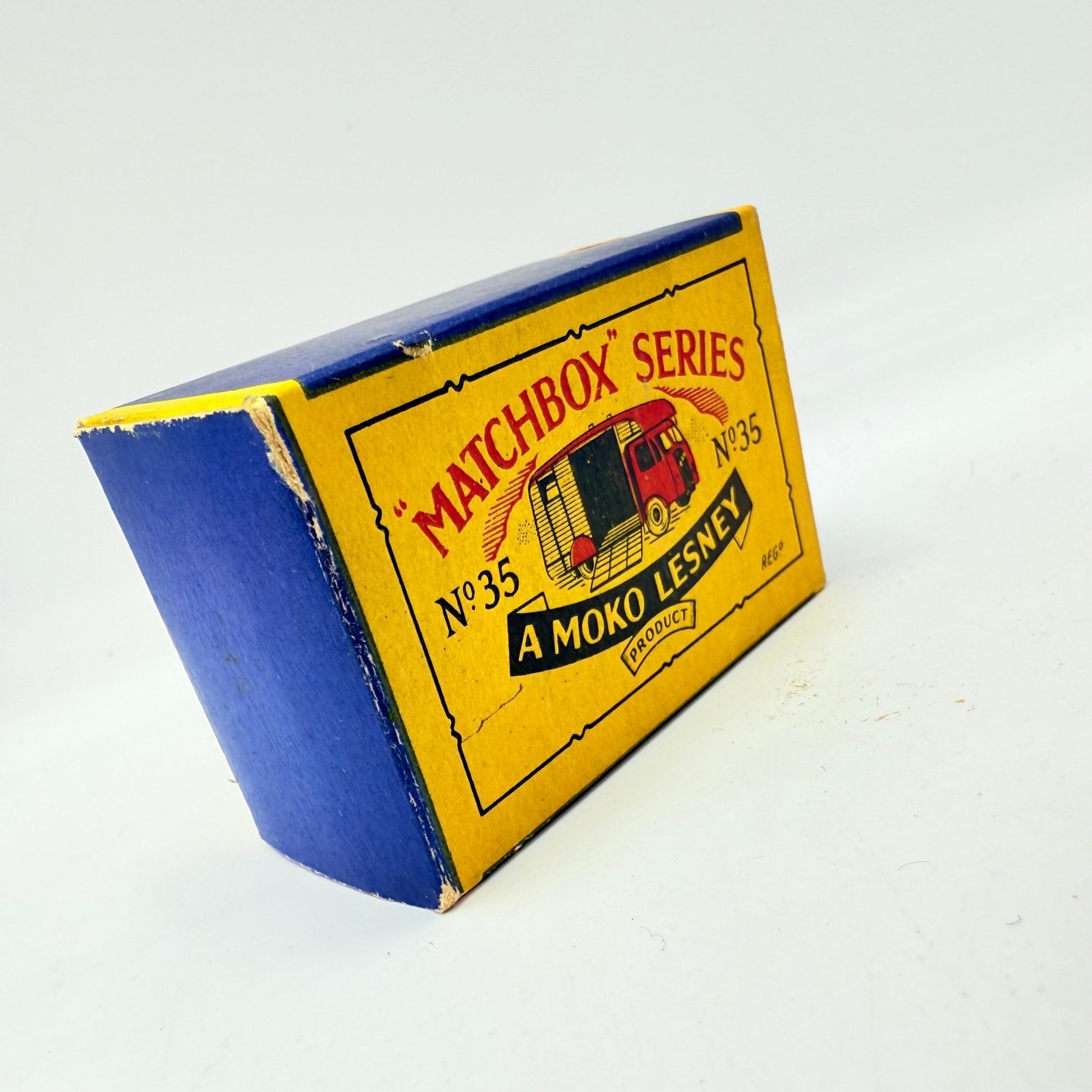 Matchbox Lesney 35a ERF Horse box with RARE SPW - Magic Matchbox