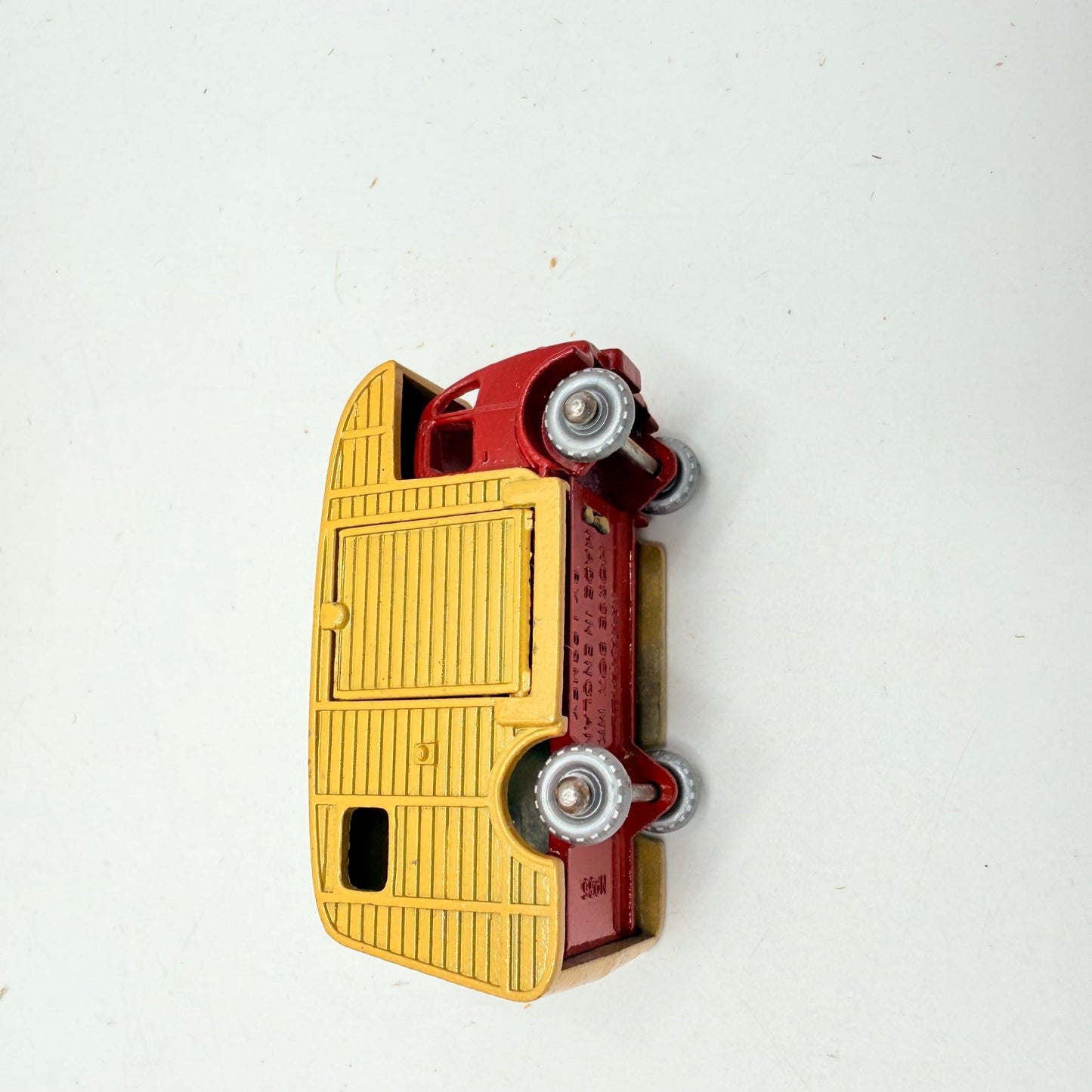 Matchbox Lesney 35a ERF Horse box with RARE SPW - Magic Matchbox