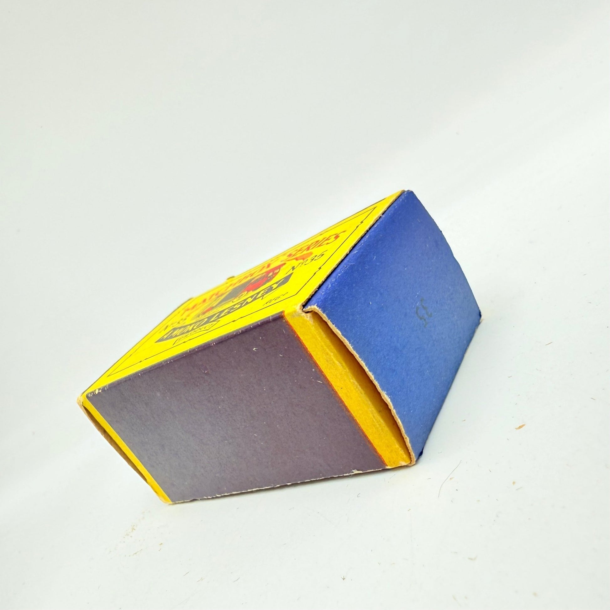 Matchbox Lesney 35a ERF Horse box with RARE SPW - Magic Matchbox