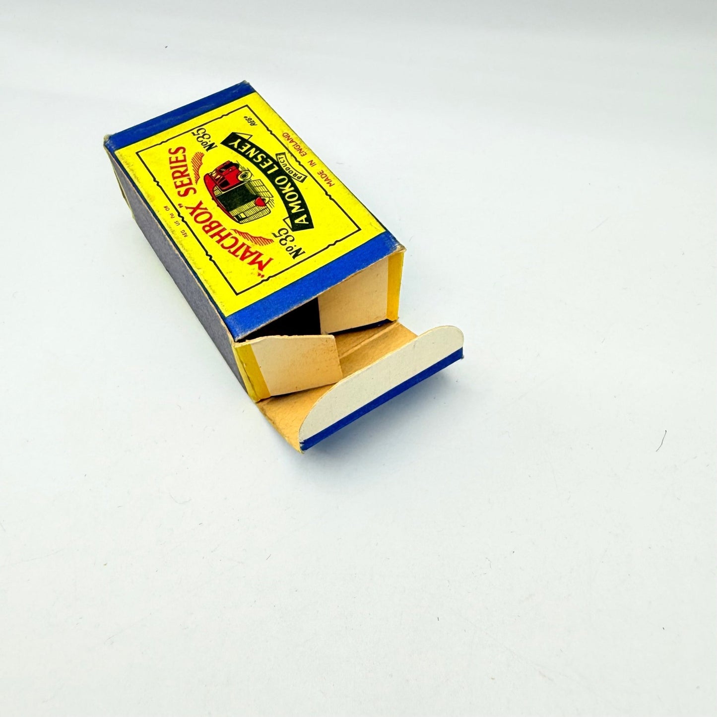 Matchbox Lesney 35a ERF Horsebox GPW - Magic Matchbox