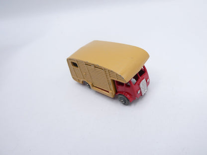 Matchbox Lesney 35a ERF Horsebox MW - Magic Matchbox
