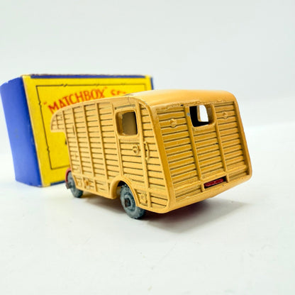Matchbox Lesney 35a Horse Box MW - Magic Matchbox