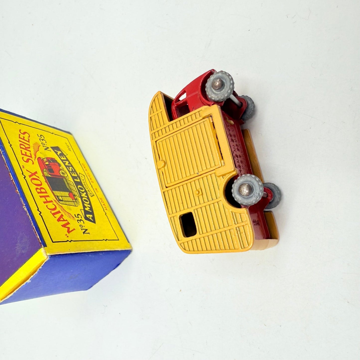 Matchbox Lesney 35a Horse Box MW - Magic Matchbox