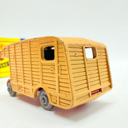 Matchbox Lesney 35a Horse Box MW - Magic Matchbox