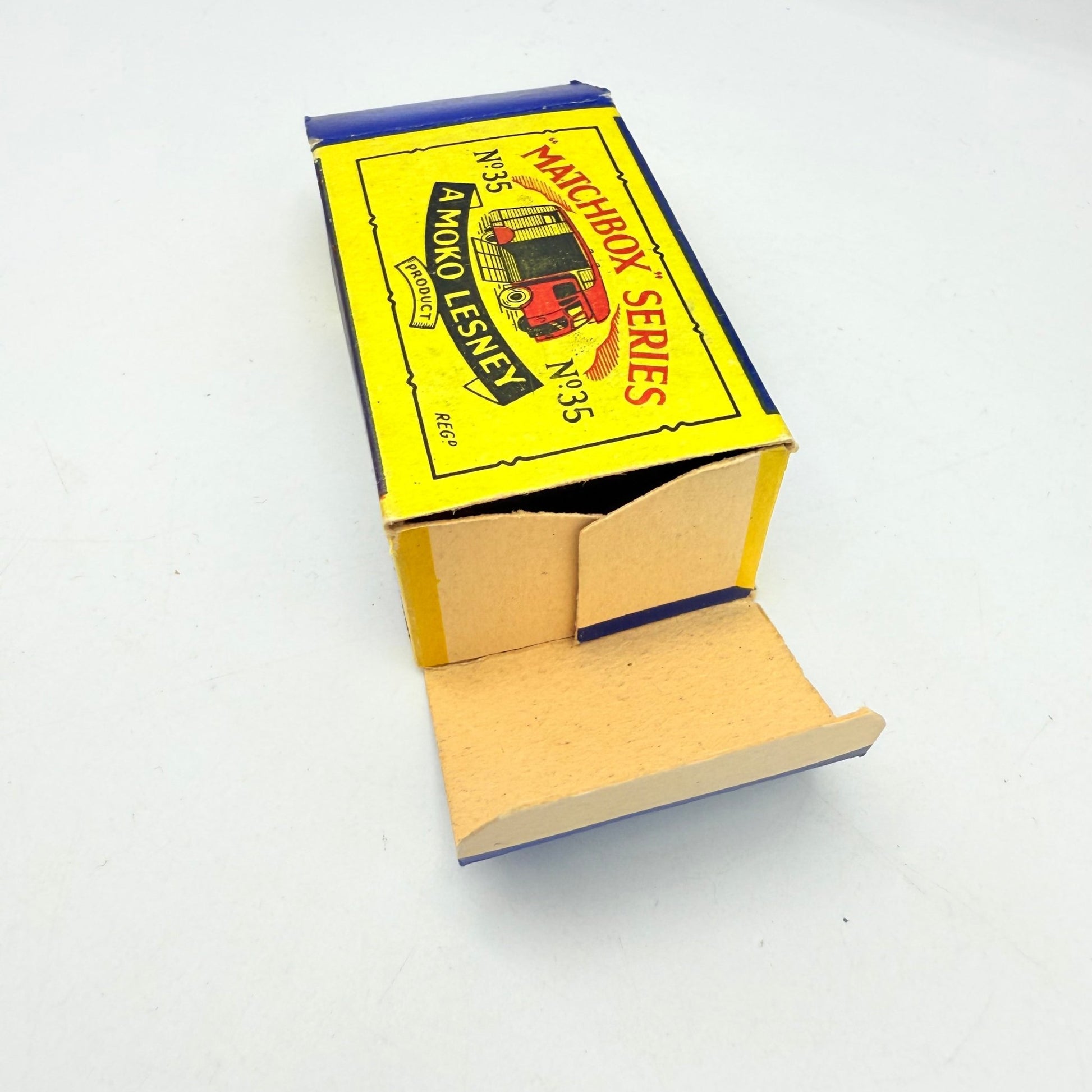 Matchbox Lesney 35a Horse Box MW - Magic Matchbox