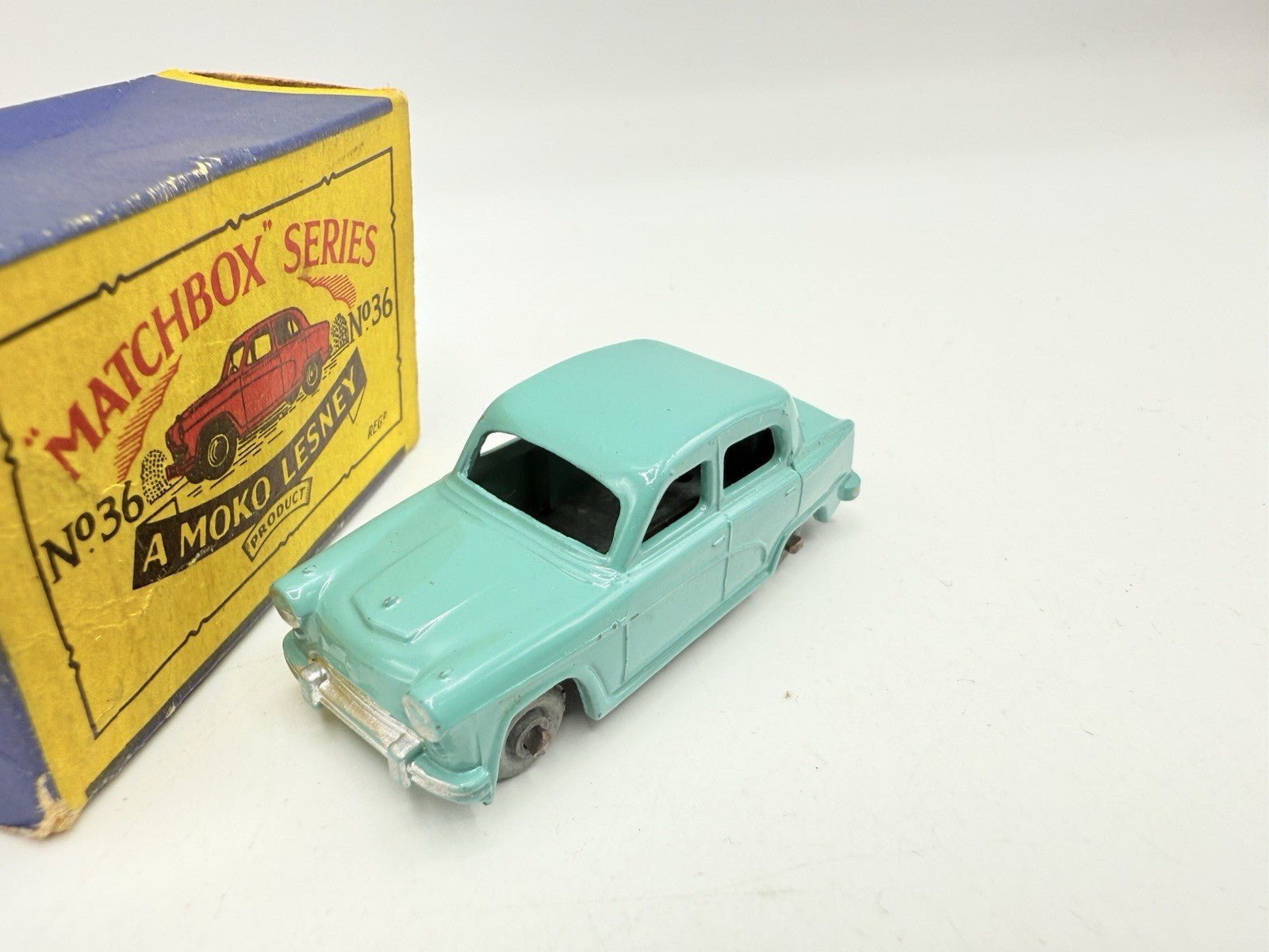 Matchbox Lesney 36a Austin A50 with Metal Wheels - Magic Matchbox