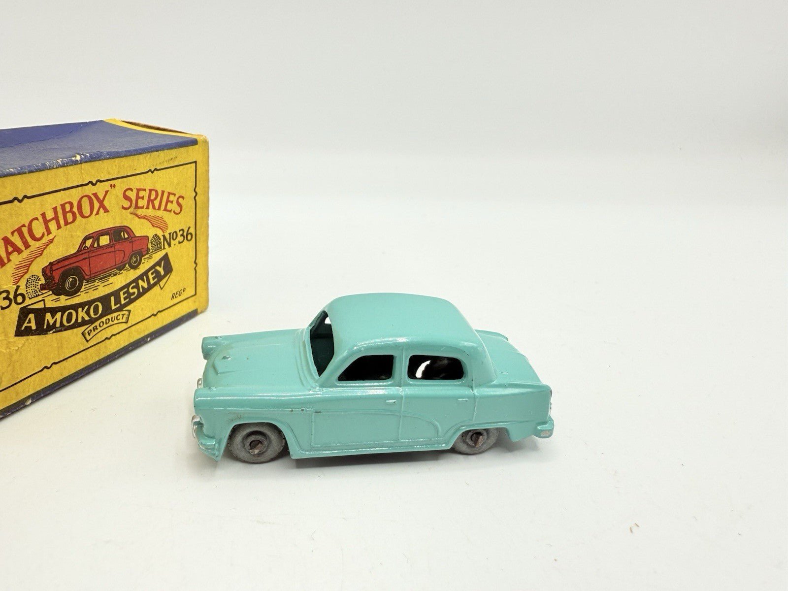 Matchbox Lesney 36a Austin A50 with Metal Wheels - Magic Matchbox