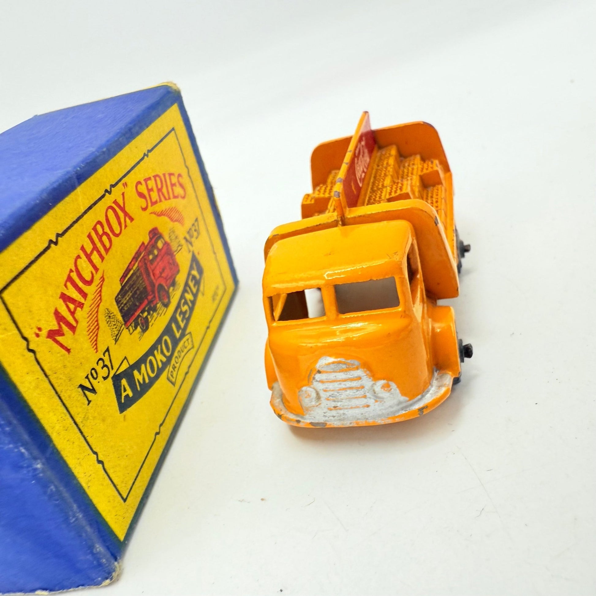 Matchbox Lesney 37a Karrier Bantam 2 Ton Truck MW - Magic Matchbox