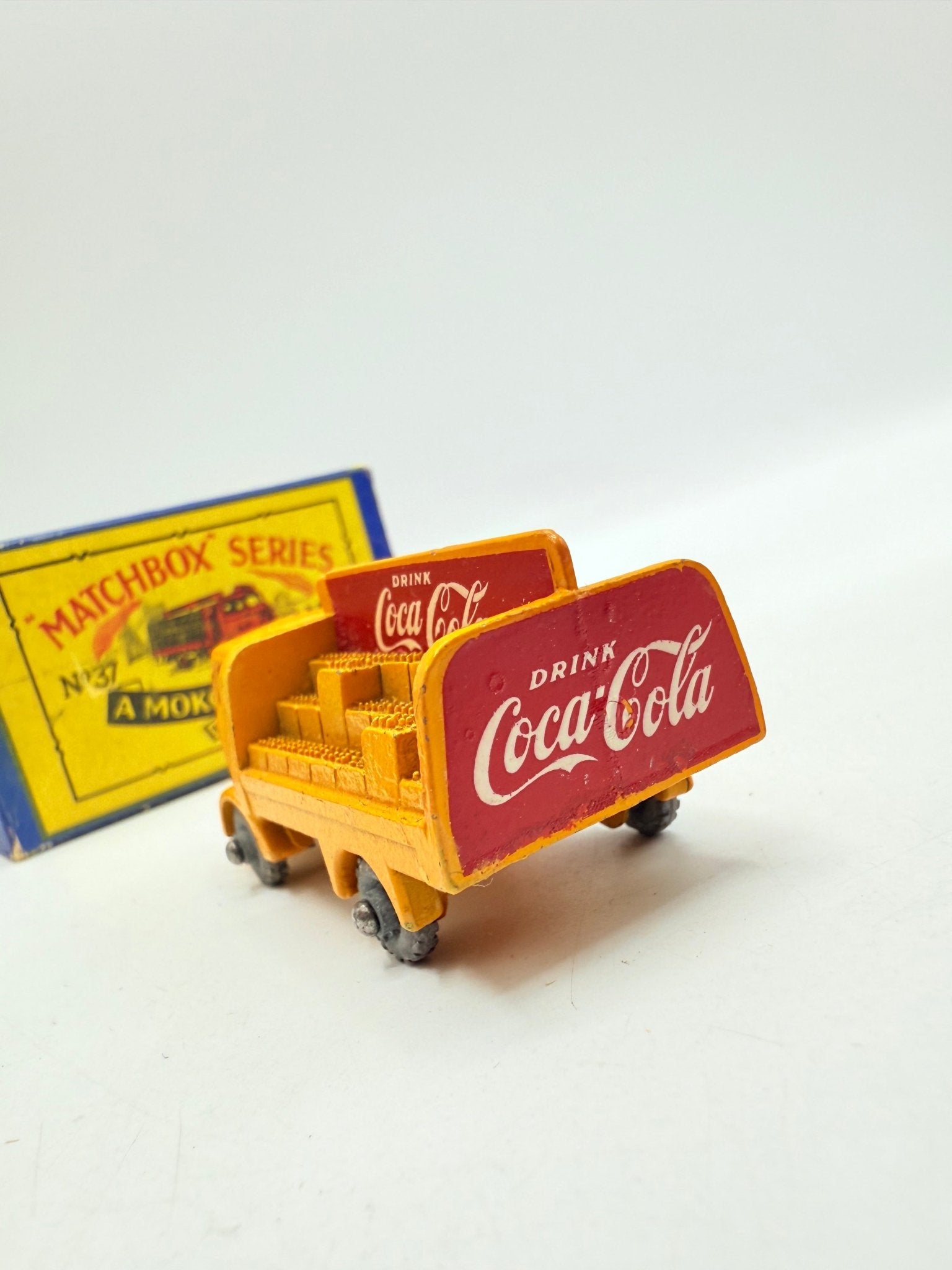 Matchbox Lesney 37a Karrier Bantam 2 Ton Truck MW - Magic Matchbox