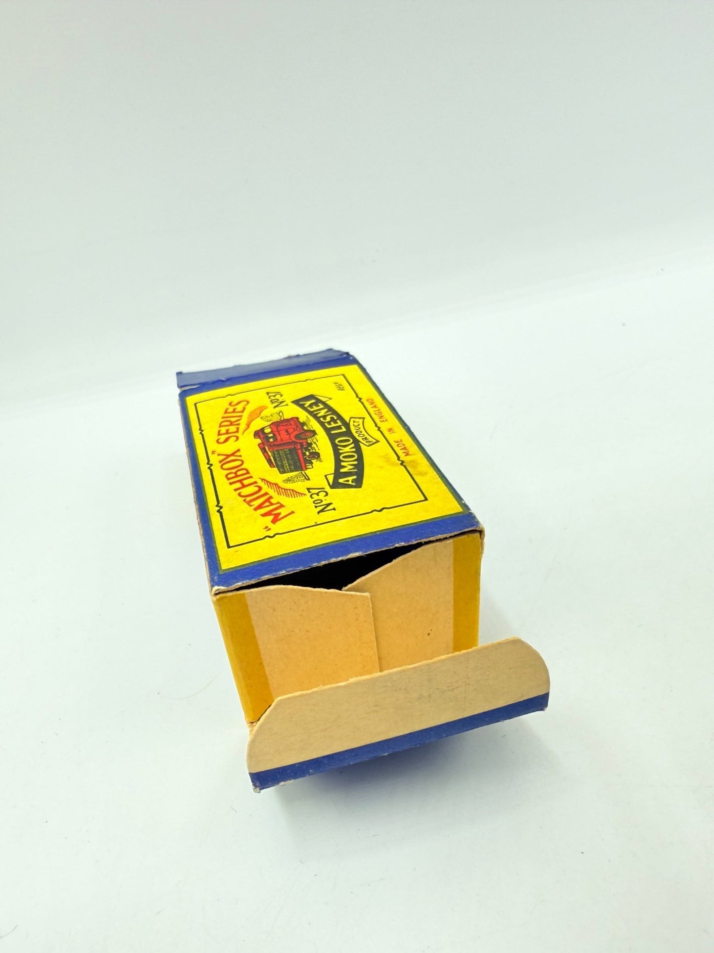 Matchbox Lesney 37a Karrier Bantam 2 Ton Truck MW - Magic Matchbox