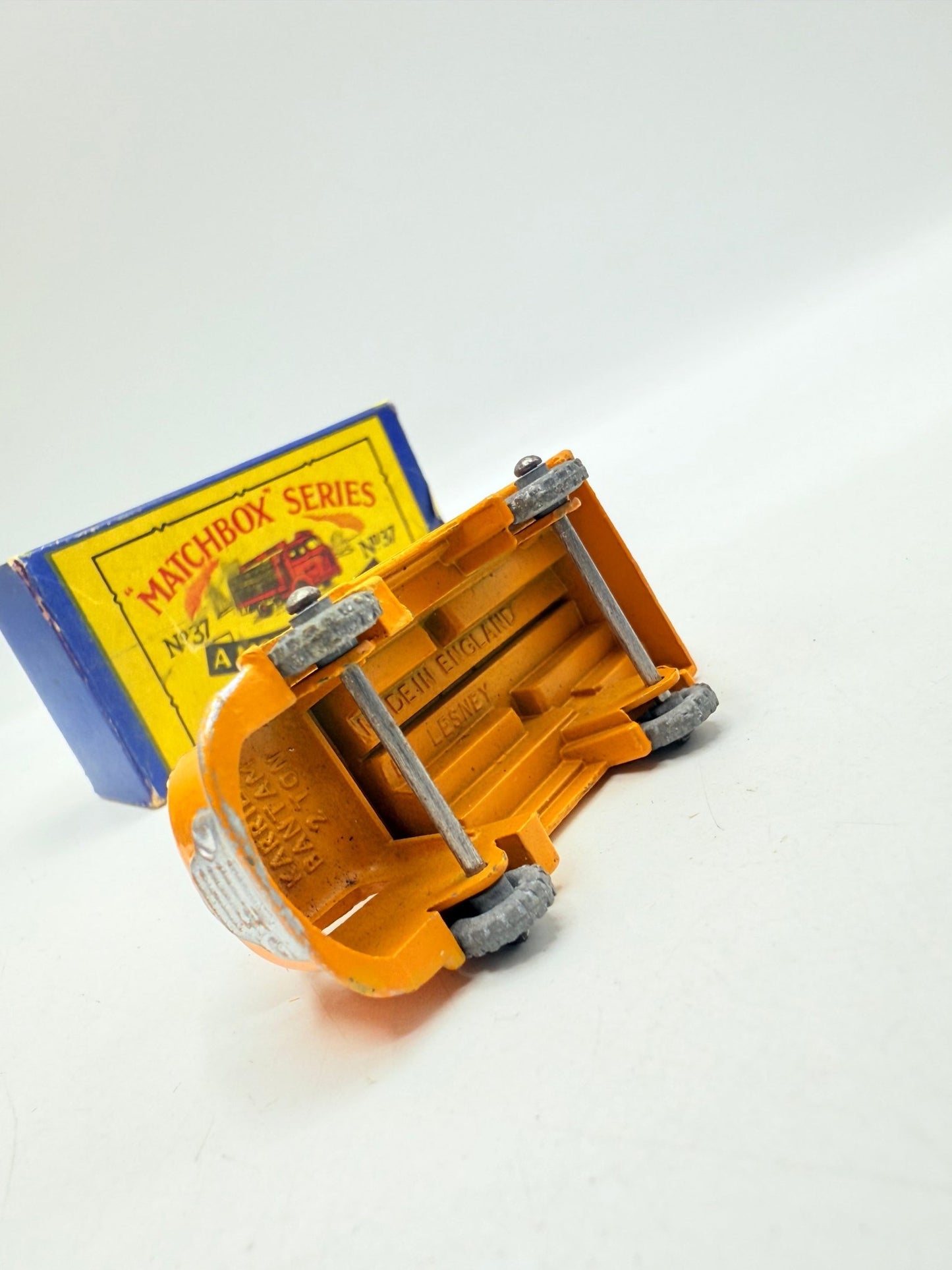 Matchbox Lesney 37a Karrier Bantam 2 Ton Truck MW - Magic Matchbox