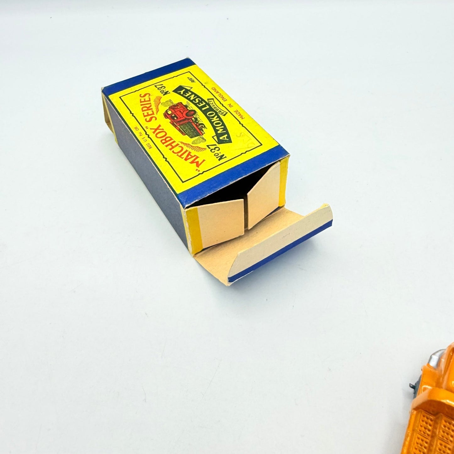 Matchbox Lesney 37a Karrier Bantam 2 Ton Truck MW - Magic Matchbox