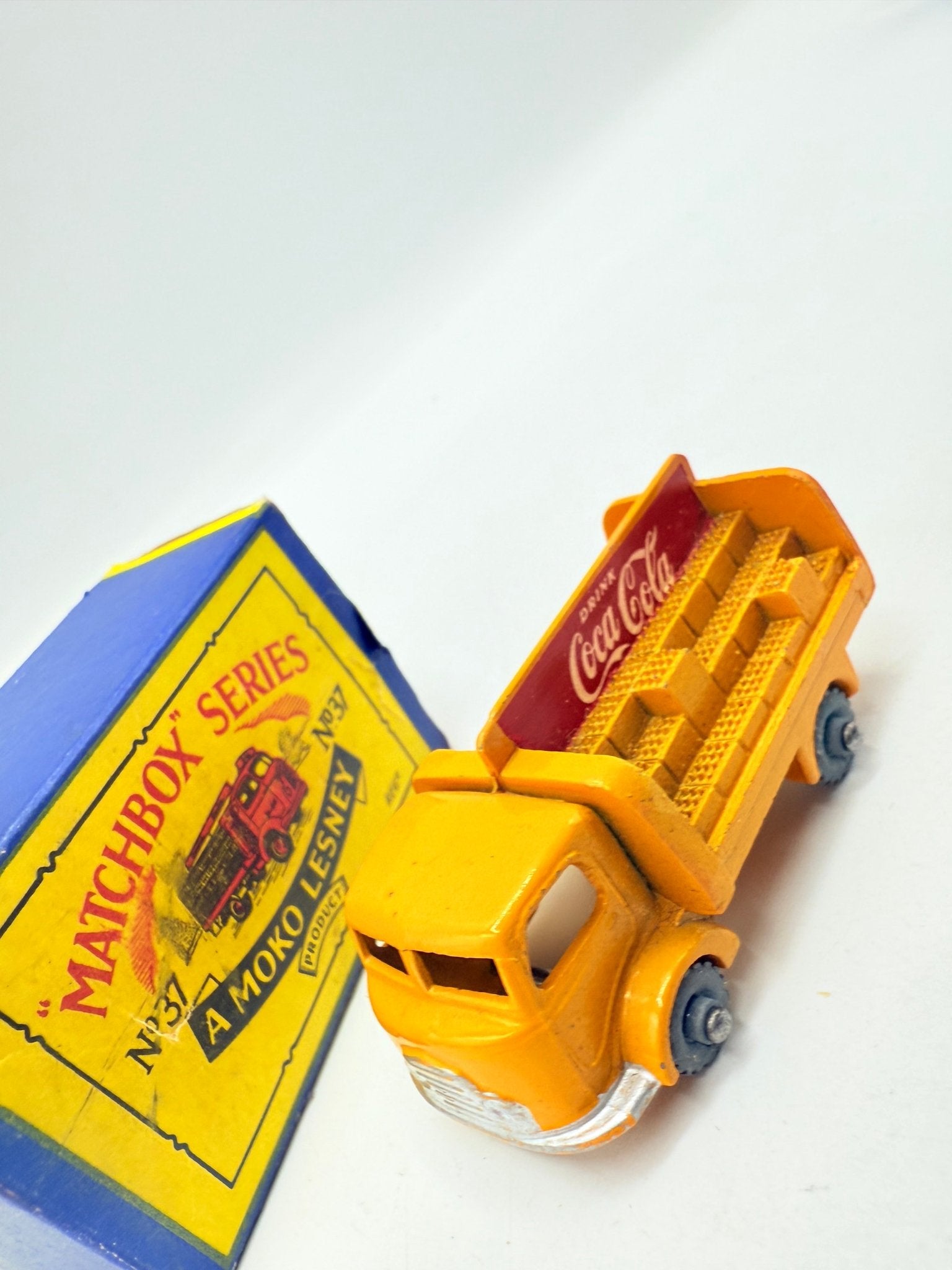 Matchbox Lesney 37a Karrier Bantam 2 Ton Truck MW - Magic Matchbox