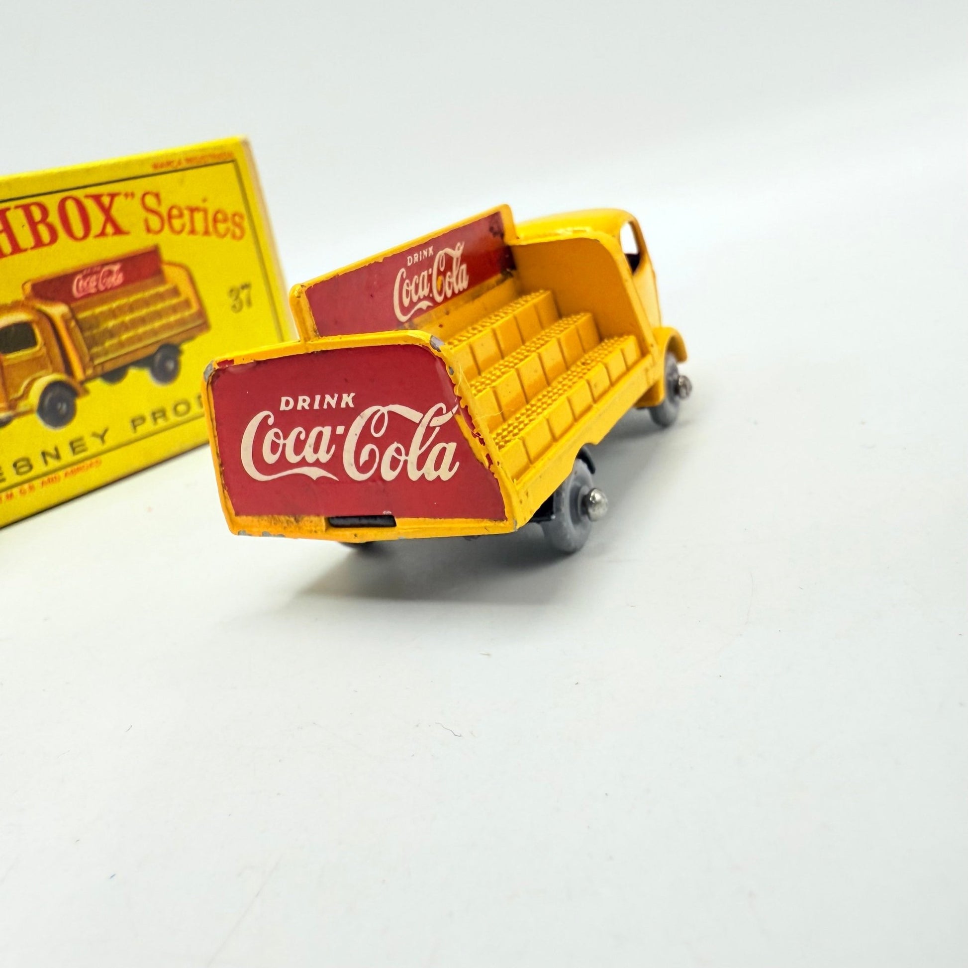 Matchbox Lesney 37b Karrier Bantam Coca Cola Truck GPW - Magic Matchbox