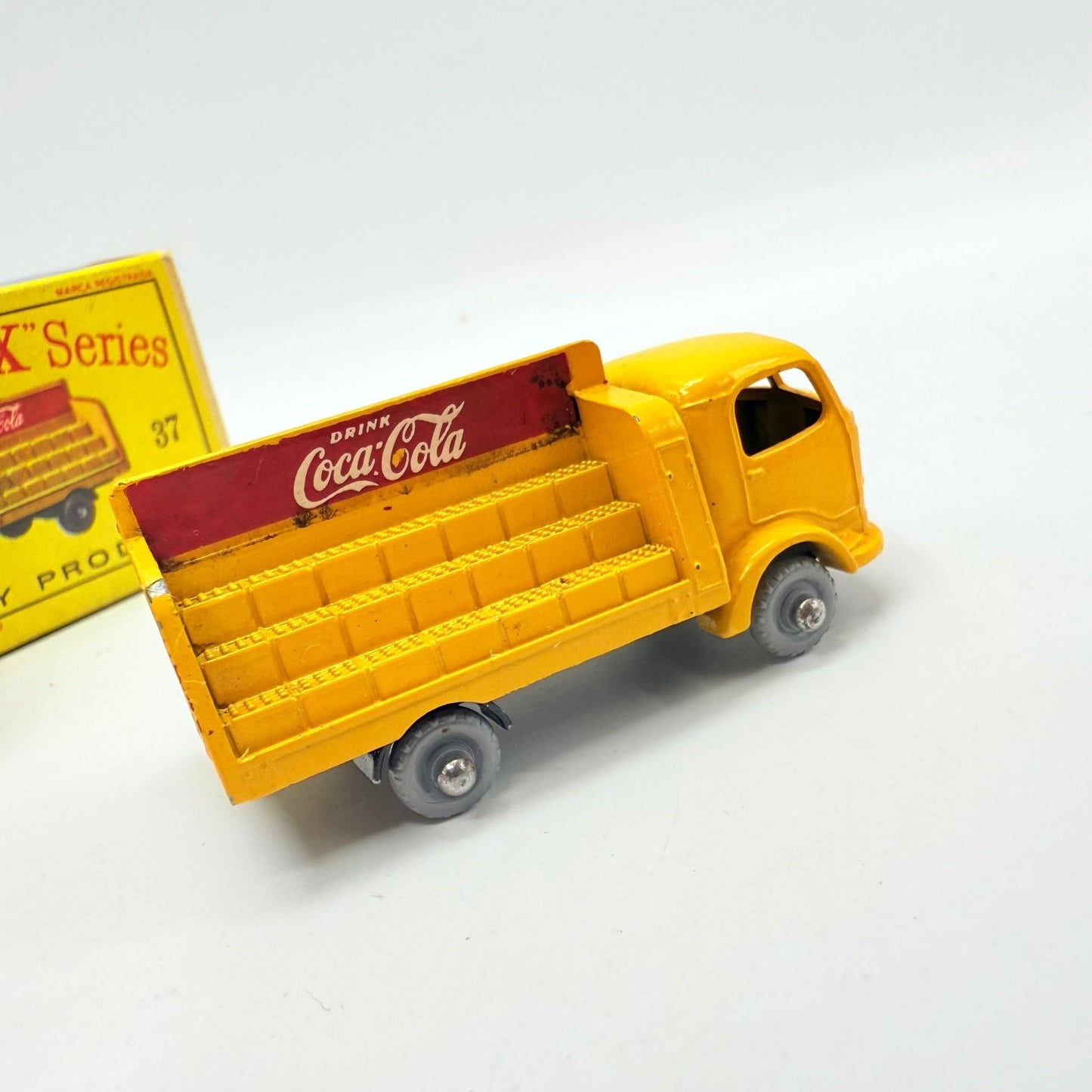 Matchbox Lesney 37b Karrier Bantam Coca Cola Truck GPW - Magic Matchbox