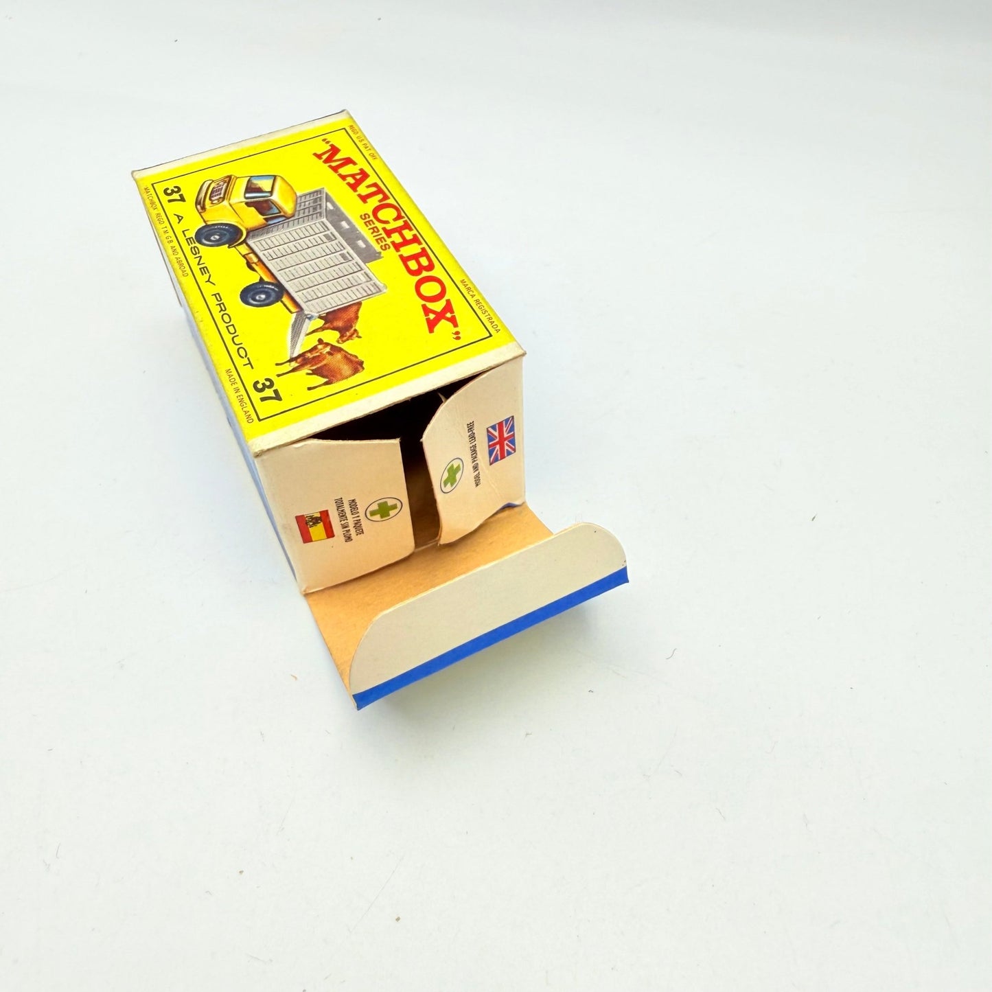 Matchbox Lesney 37c Dodge Cattle Truck - Magic Matchbox