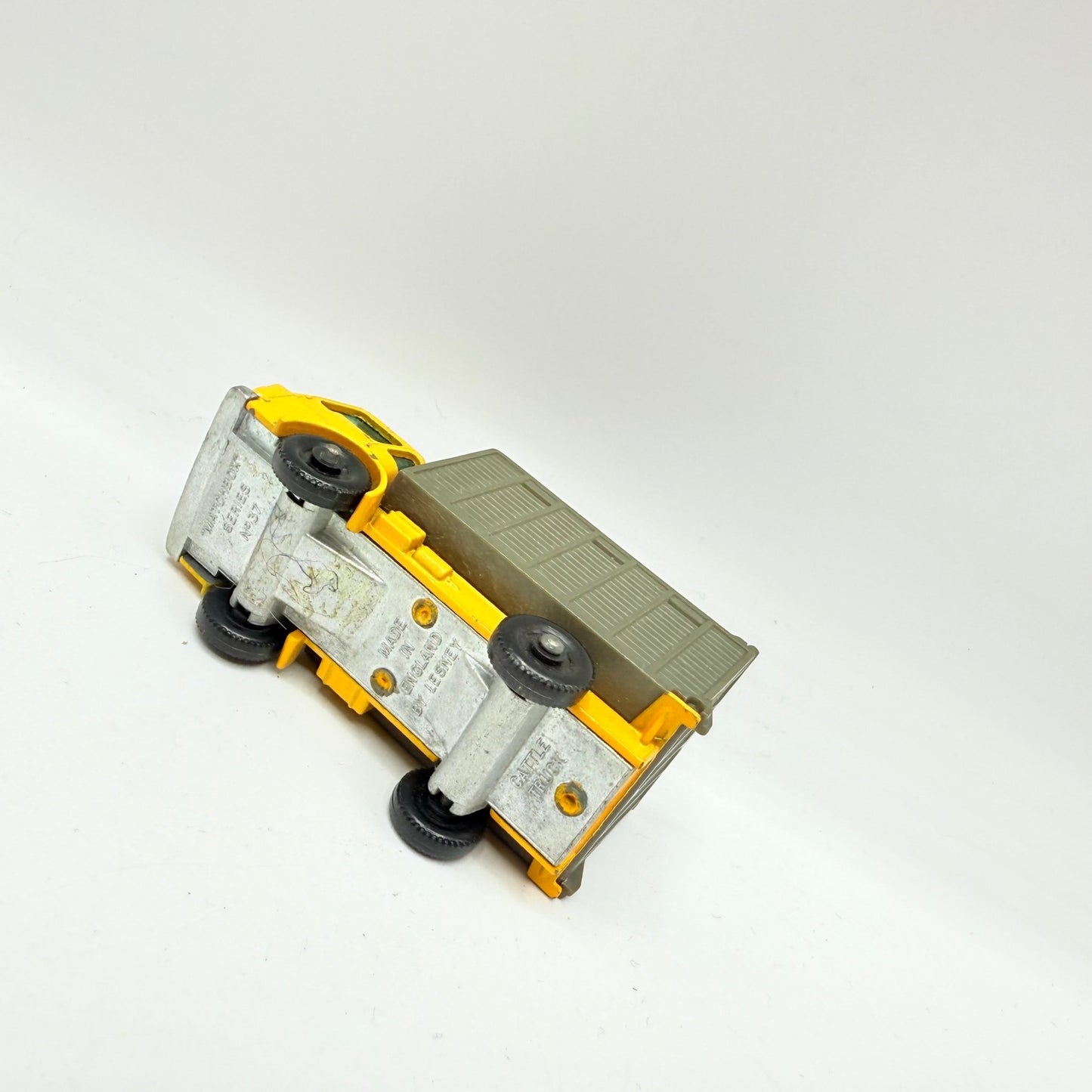 Matchbox Lesney 37c Dodge Cattle Truck - Magic Matchbox