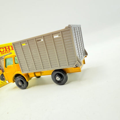 Matchbox Lesney 37c Dodge Cattle Truck - Magic Matchbox
