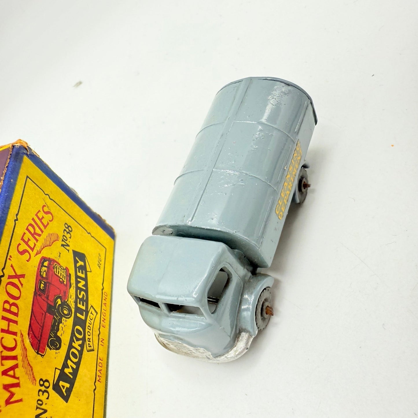 Matchbox Lesney 38a Karrier Bantam Refuse Truck - Magic Matchbox