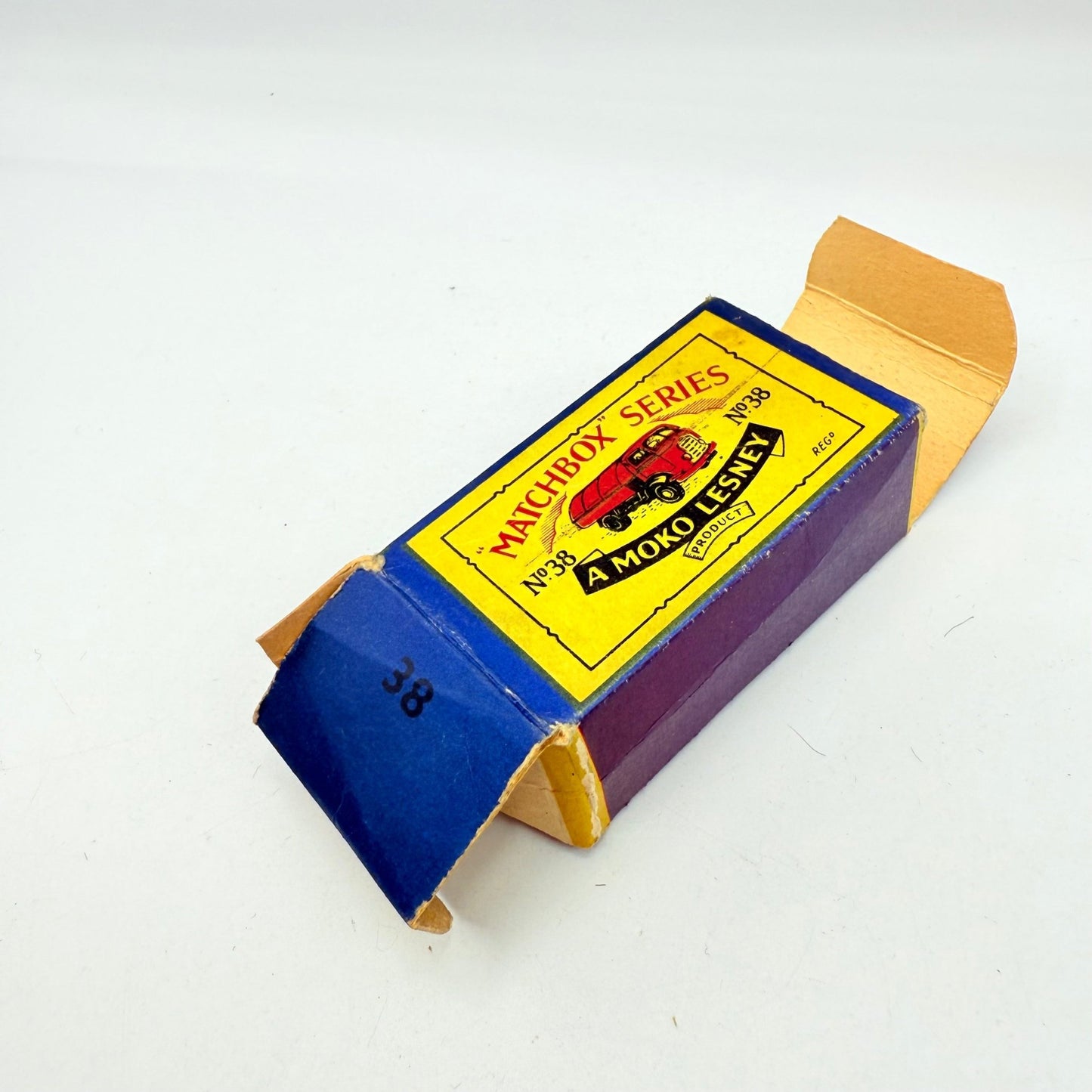 Matchbox Lesney 38a Karrier Bantam Refuse Truck MW - Magic Matchbox