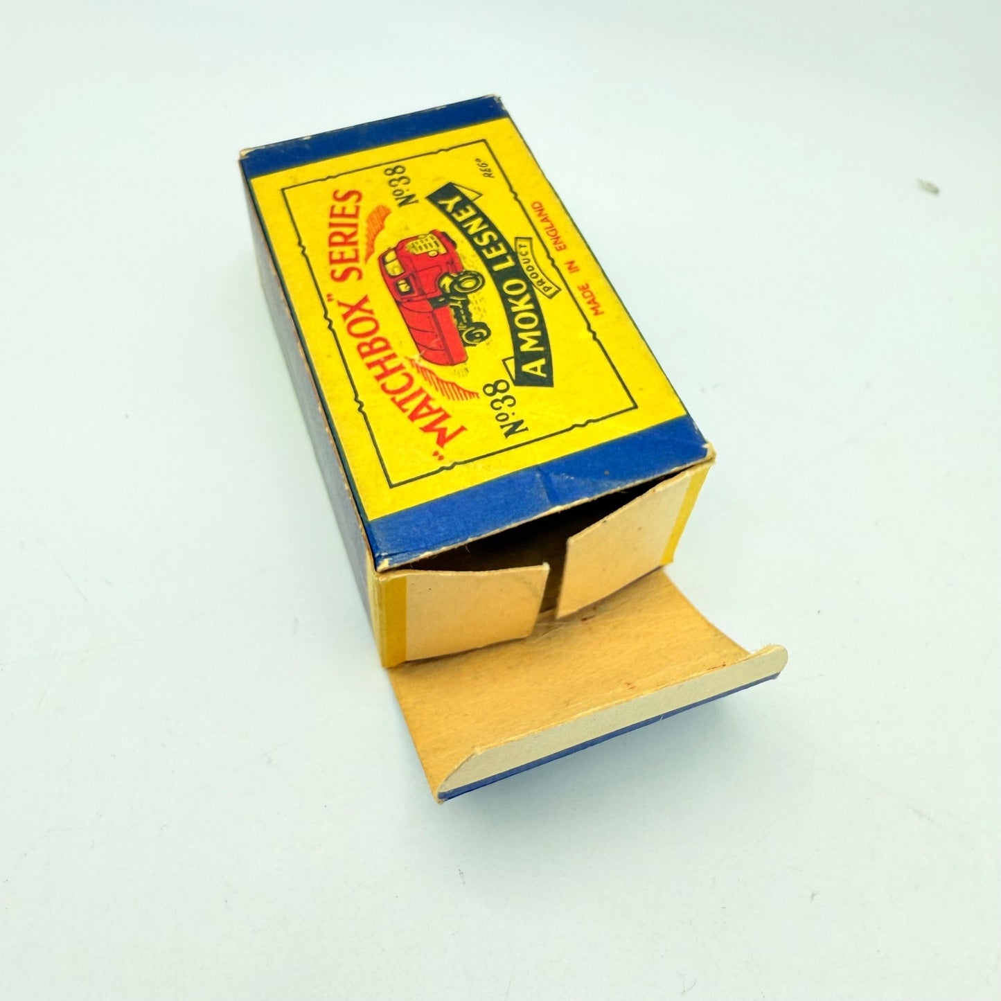 Matchbox Lesney 38a Karrier Bantam Refuse Truck MW - Magic Matchbox