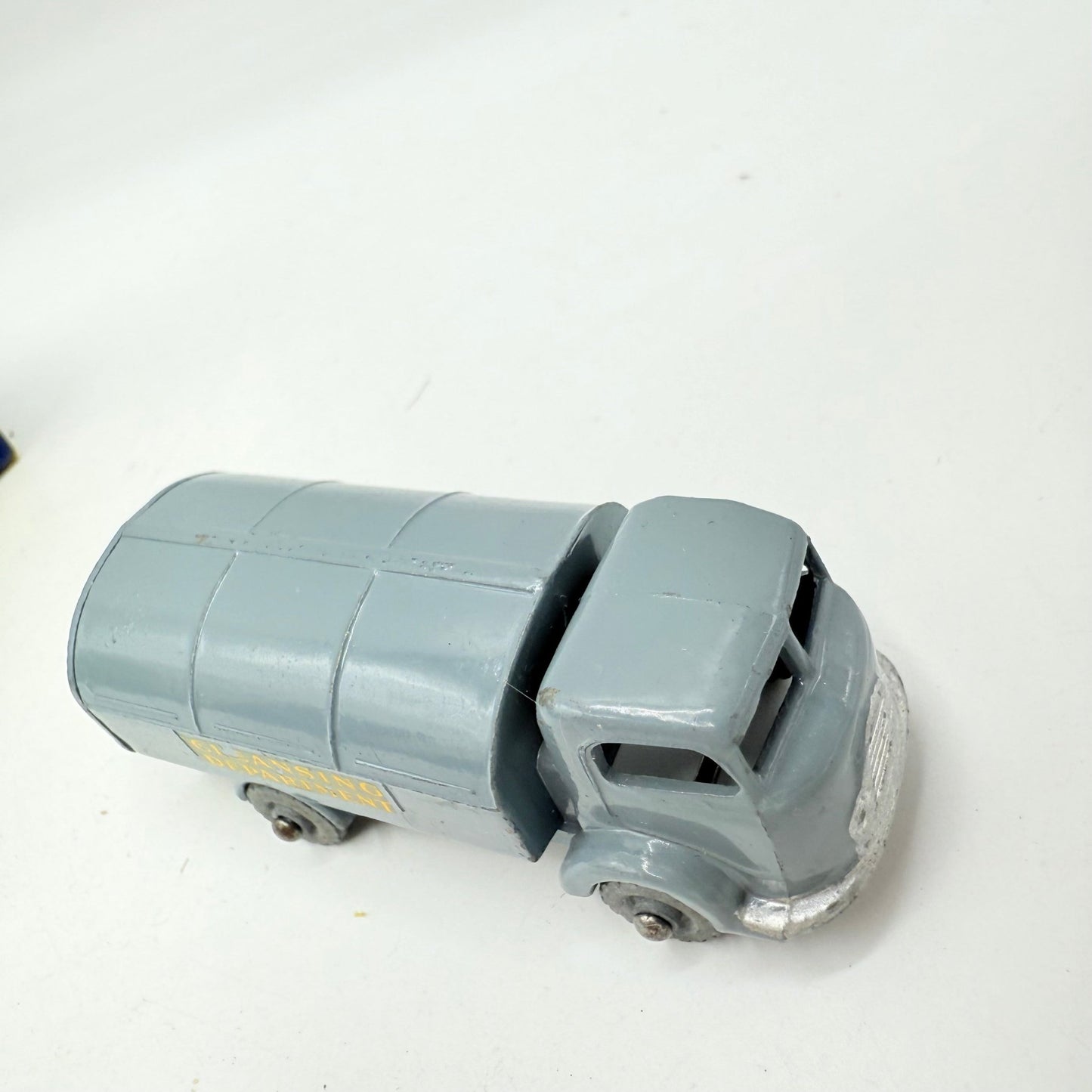 Matchbox Lesney 38a Karrier Bantam Refuse Truck MW - Magic Matchbox