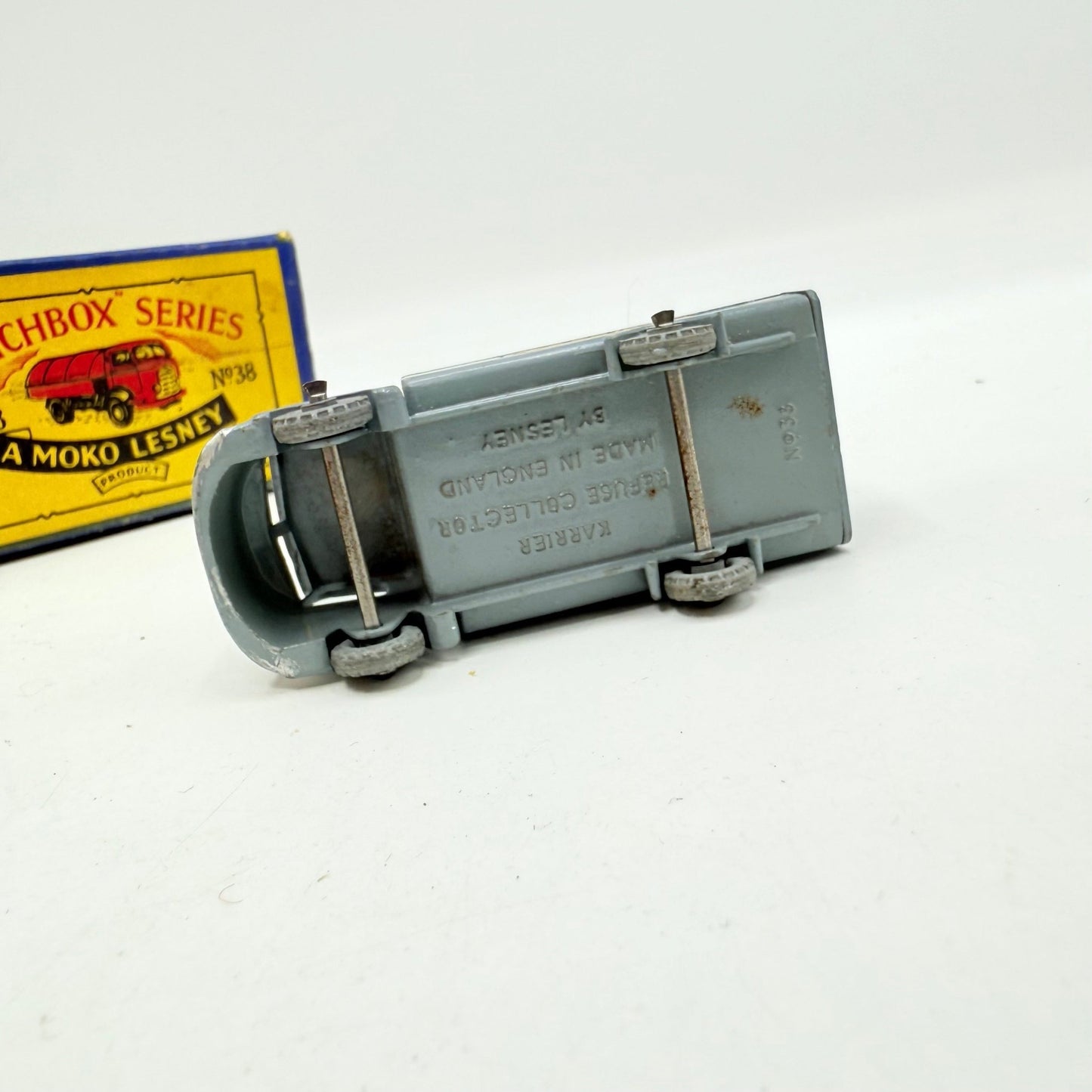 Matchbox Lesney 38a Karrier Bantam Refuse Truck MW - Magic Matchbox