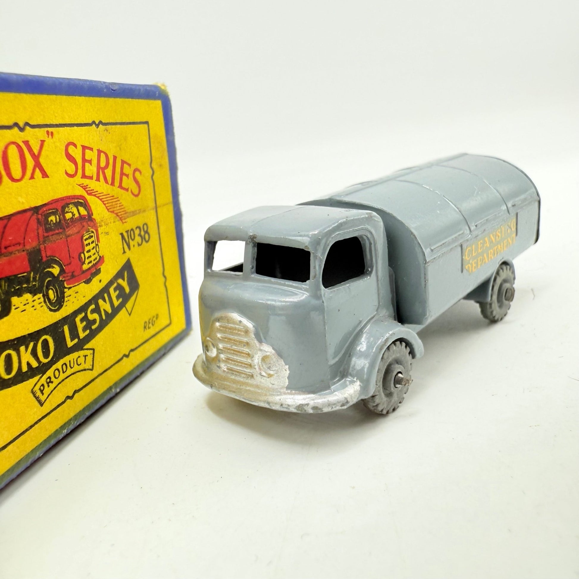 Matchbox Lesney 38a Karrier Bantam Refuse Truck MW - Magic Matchbox