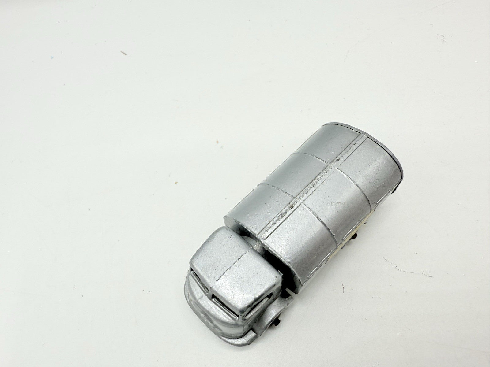 Matchbox Lesney 38a Karrier Refuse Collector Silver & GPW - Magic Matchbox