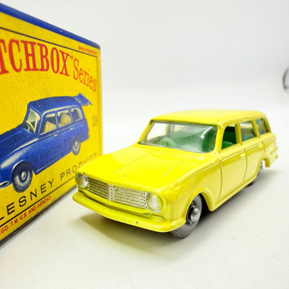 Matchbox Lesney 38b Vauxhall Victor Estate 36 Tread GPW - Magic Matchbox