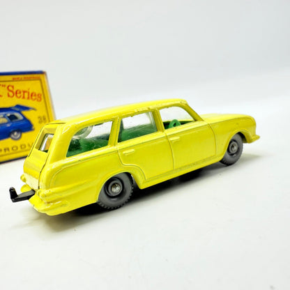 Matchbox Lesney 38b Vauxhall Victor Estate 36 Tread GPW - Magic Matchbox