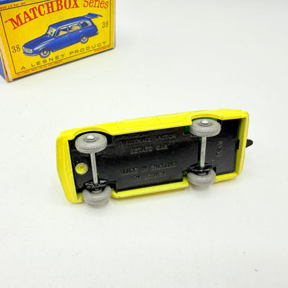 Matchbox Lesney 38b Vauxhall Victor Estate 36 Tread GPW - Magic Matchbox