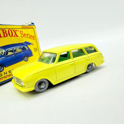 Matchbox Lesney 38b Vauxhall Victor Estate Car GPW Green Interior - Magic Matchbox