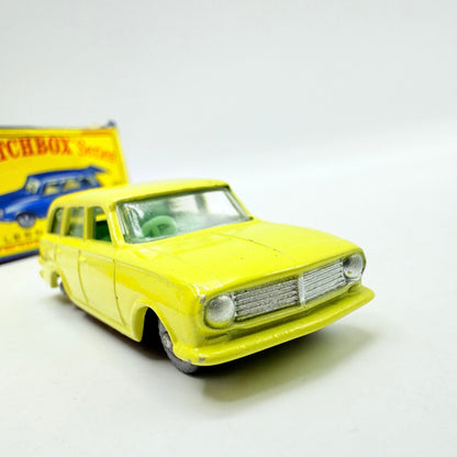Matchbox Lesney 38b Vauxhall Victor Estate Car GPW Green Interior - Magic Matchbox